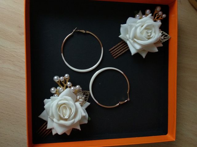 Pendientes y peinetas. Flamenco