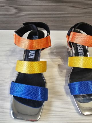 Sandalias Multicolor Plataforma