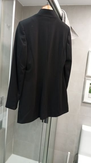 Abrigo corto Zara negro M