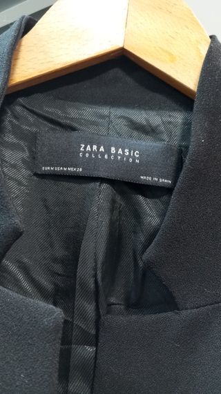 Abrigo corto Zara negro M