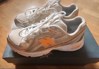New Balance 740 Talla 37.5 Beige/Plata