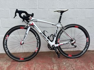 Bicicleta carretera BH Prisma