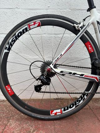 Bicicleta carretera BH Prisma