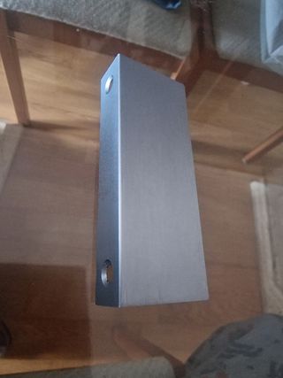 Tiradores para armarios plateados (metal)