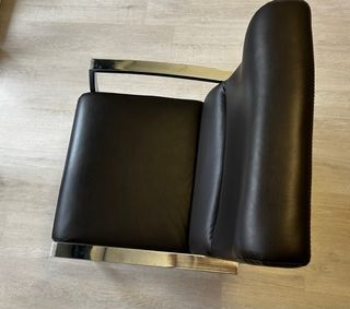 Sillón de polipiel marrón