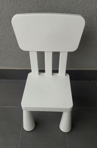 Escritorio y silla infantil blanco
