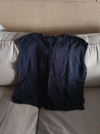 Camiseta azul marino talla XL