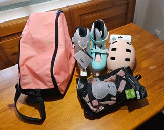 Patines Oxelo + Casco + protecciones + bolsa