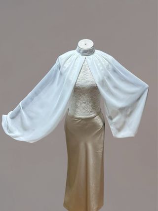 Blusa gasa blanco choker manga larga talla única