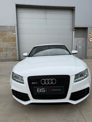 Audi RS5 2012