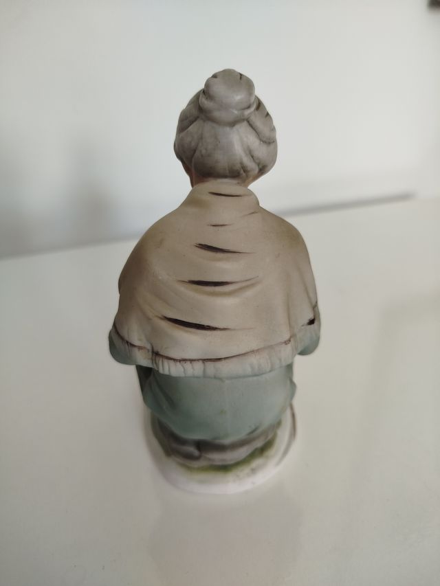 Pareja de ancianos de porcelana