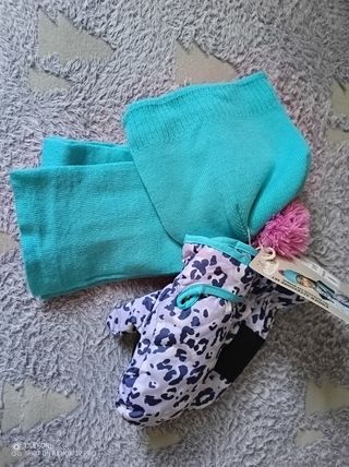 Set bambina guanti, cappello e sciarpa