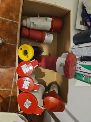 Lote Material Electricidad Industrial