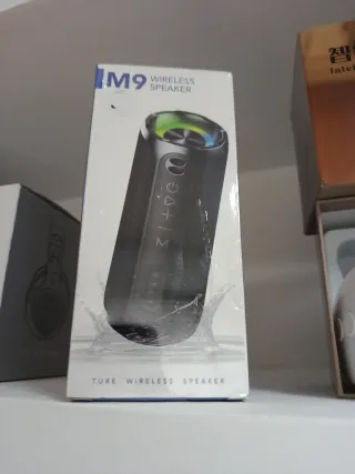 Altavoz Bluetooth M9 Negro Multicolor