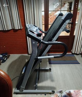 Cinta de Correr TREO FITNESS