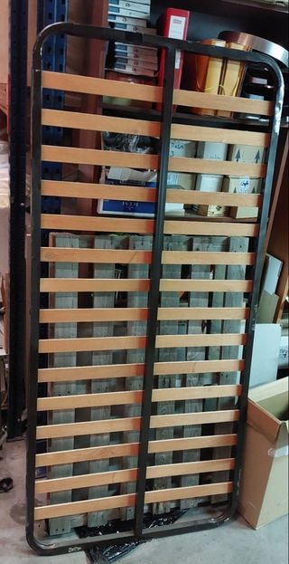Somier de lamas metálico y madera
