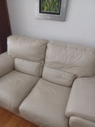 Sofá 3+2 plazas de piel beige
