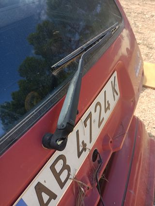 Brazo limpia trasero Renault super 5.