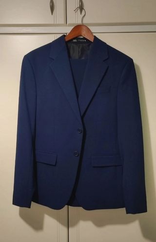 Traje Zara Azul Marino