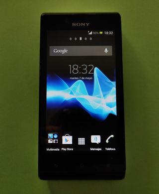 Sony Xperia J ST26i Nero