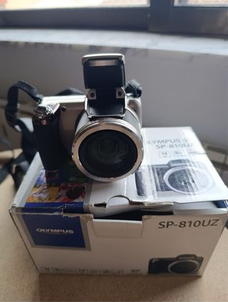 Cámara Olympus SP-810UZ