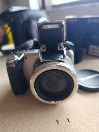 Cámara Olympus SP-810UZ