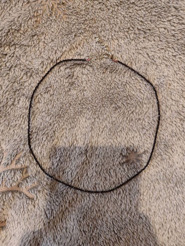 Collana girocollo handmade nera