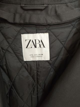 Abrigo Negro Zara