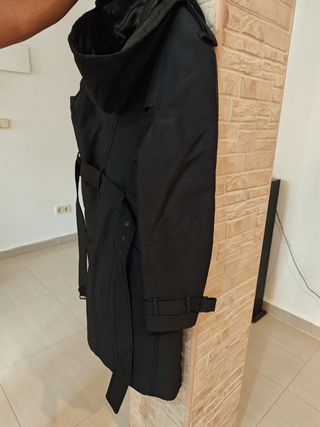 Abrigo Negro Zara