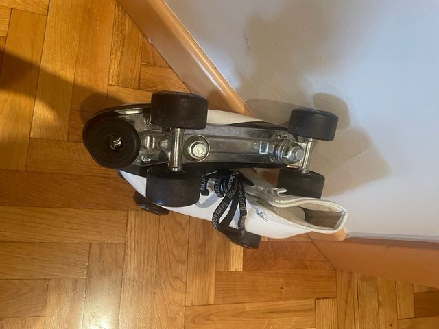 Patines de 4 ruedas blancos ÚNICO USO