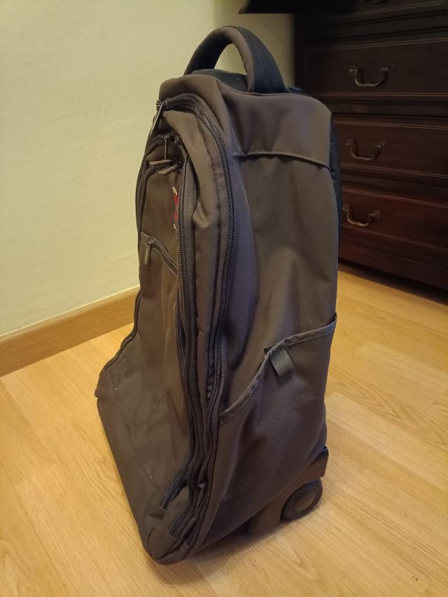 Malera ruedas Fun&Basics marrón