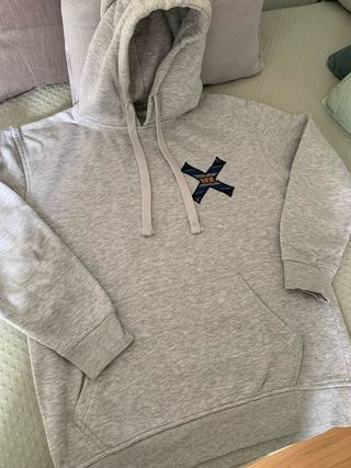 Sudadera unisex con capucha