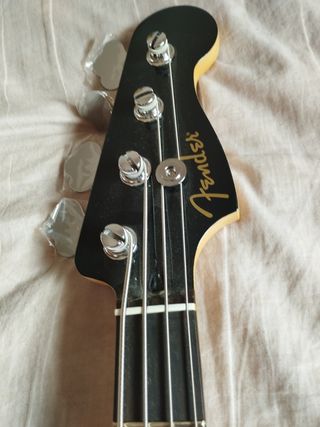 Fender Precision Bass Edición Limitada