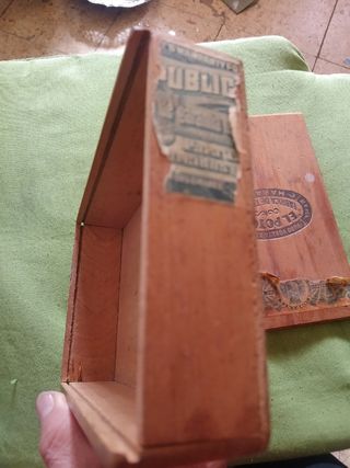 Caja antigua El Potosí Fábrica de Tabacos