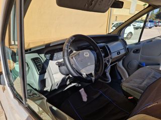 Nissan primastar Nissan primastar  2004
