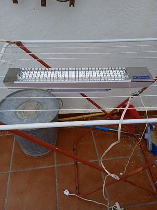 Calentador infrarrojos para colgar