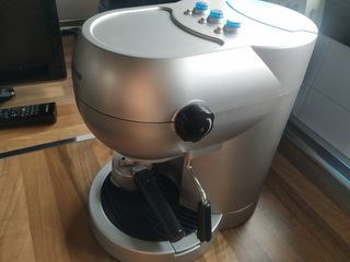 Cafetera Espresso Ufesa Presto en buen estado 