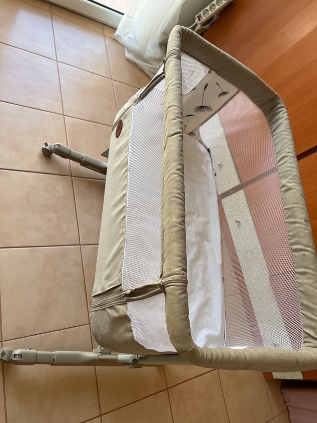 Cuna Colecho Lionelo color beige