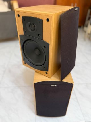 Altavoces Jamo E-530 Marrones