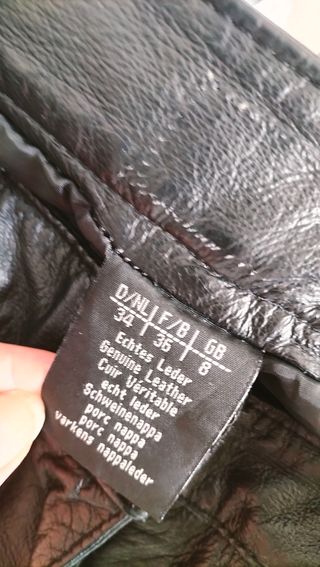 Pantalones de cuero negros