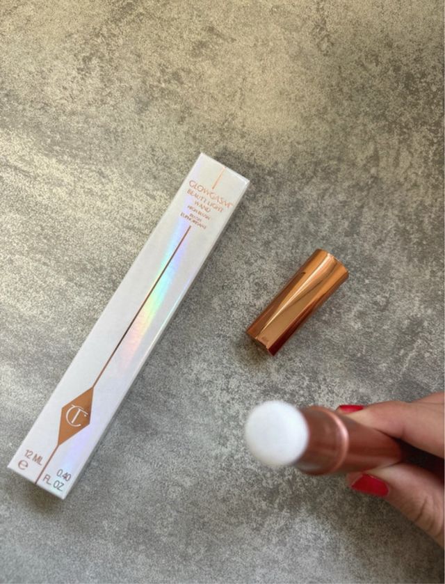 Charlotte Tilbury Glowgasm Beauty Light Wand