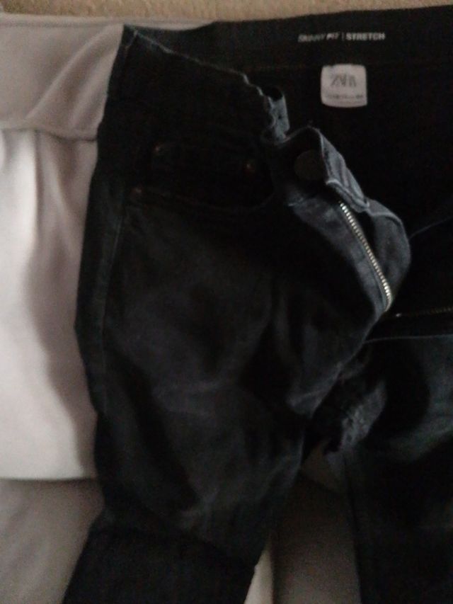 Vaqueros Zara Negros Talla 36