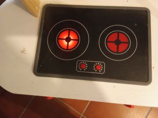 Cocinita de madera para niños