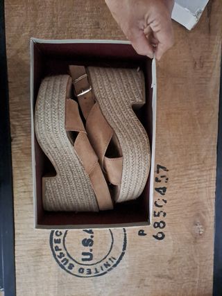 Sandalias cuña esparto beige/marrón nuevas