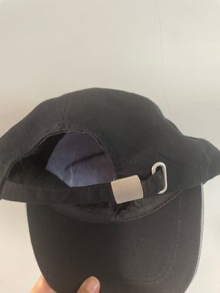 Gorro Catch Flights Not Feelings Negro