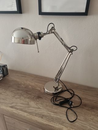 Lámpara de escritorio IKEA Forsa