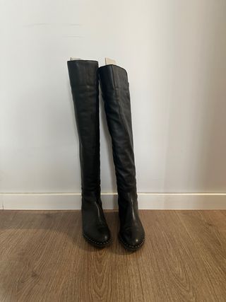 Botas altas de piel negra talla 38