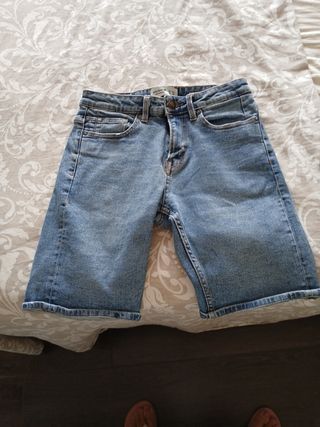 Pantalón corto vaquero Pull&Bear Talla 38 Slim Fit
