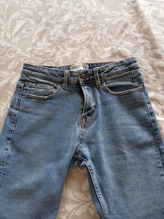 Pantalón corto vaquero Pull&Bear Talla 38 Slim Fit