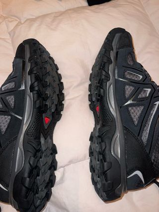 Zapatilla Trekking Salomon Evasion 2 Aero